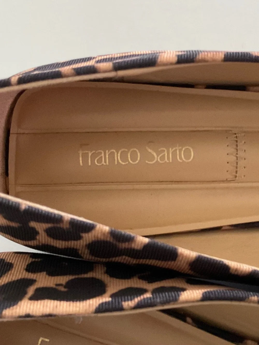 FRANCO SARTO Tinsley Square Toe Mary Jane Flats in Leopard Print Fabric Sz 8.5